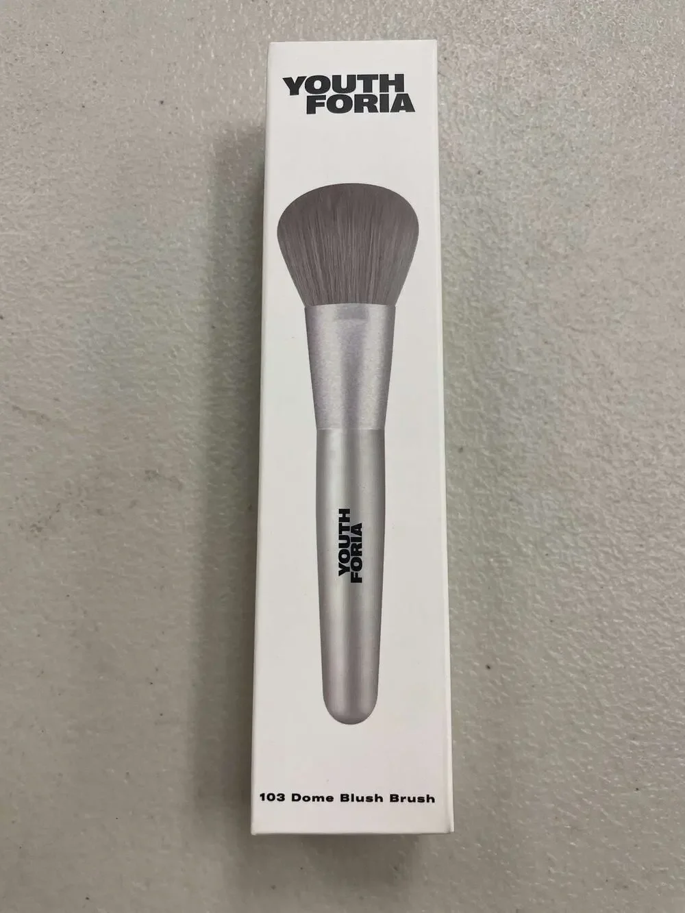 YOUTH FORIA 103 Dome Blush Brush Makeup Application Soft Diffused Look New